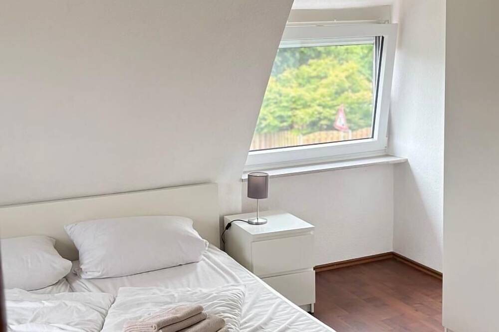 Großes Ferienhaus mit Sauna für 2-7 Personen Strandnah in Burhave, Butjadingen