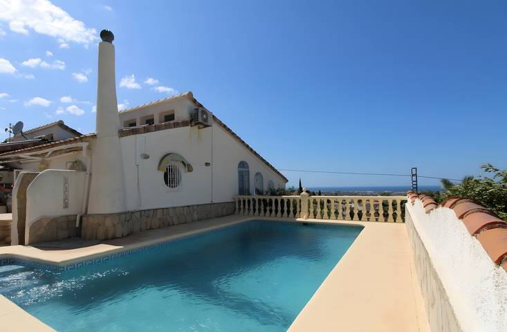Ferienhaus 'Elisabet' mit Bergblick, Wi-Fi und Klimaanlage in Montgo, Dénia
