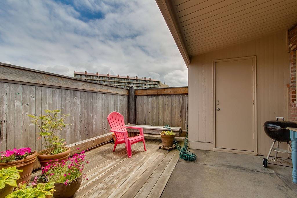 Ganze Wohnung, Hundefreundliche Wohnung am Meer, in der Nähe von Gearhart Golf Links - zu Fuß zum Strand! in Gearhart, Clatsop County