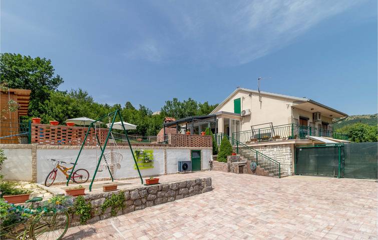 Ferienhaus für 6 Personen, mit Ausblick und Terrasse sowie Pool und Sauna, mit Haustier - 1