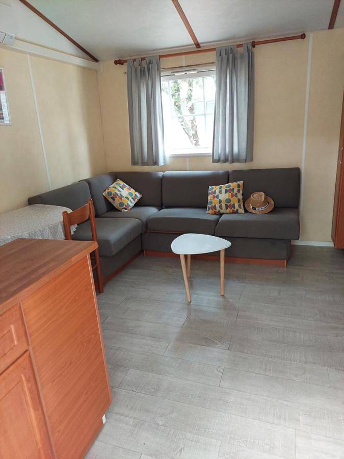 Location de vacances pour 5 personnes, avec piscine et jardin à Orgnac-l'Aven - 4