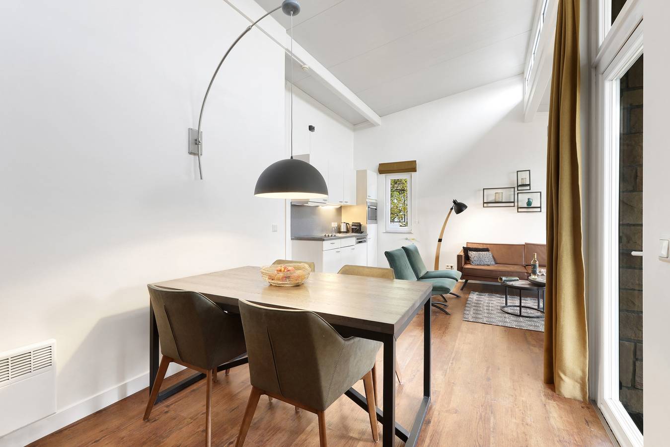 Bungalow für 4 Personen mit Sauna in Froidchapelle, Hennegau