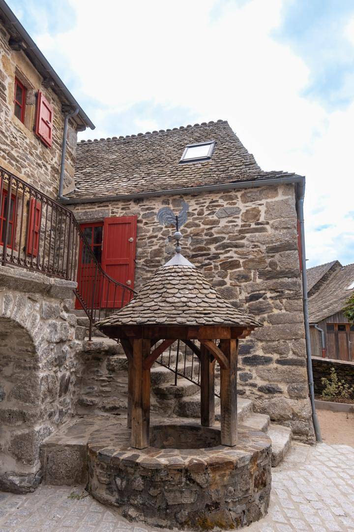 Ensemble Maison et Grange in Les Salces, Massif central
