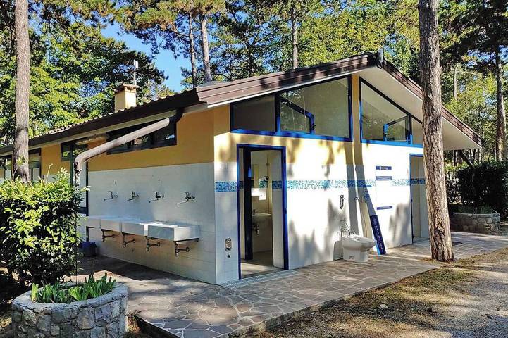 Mobile-home avec balcon pour 3 personnes in Sistiana, Duino-Aurisina