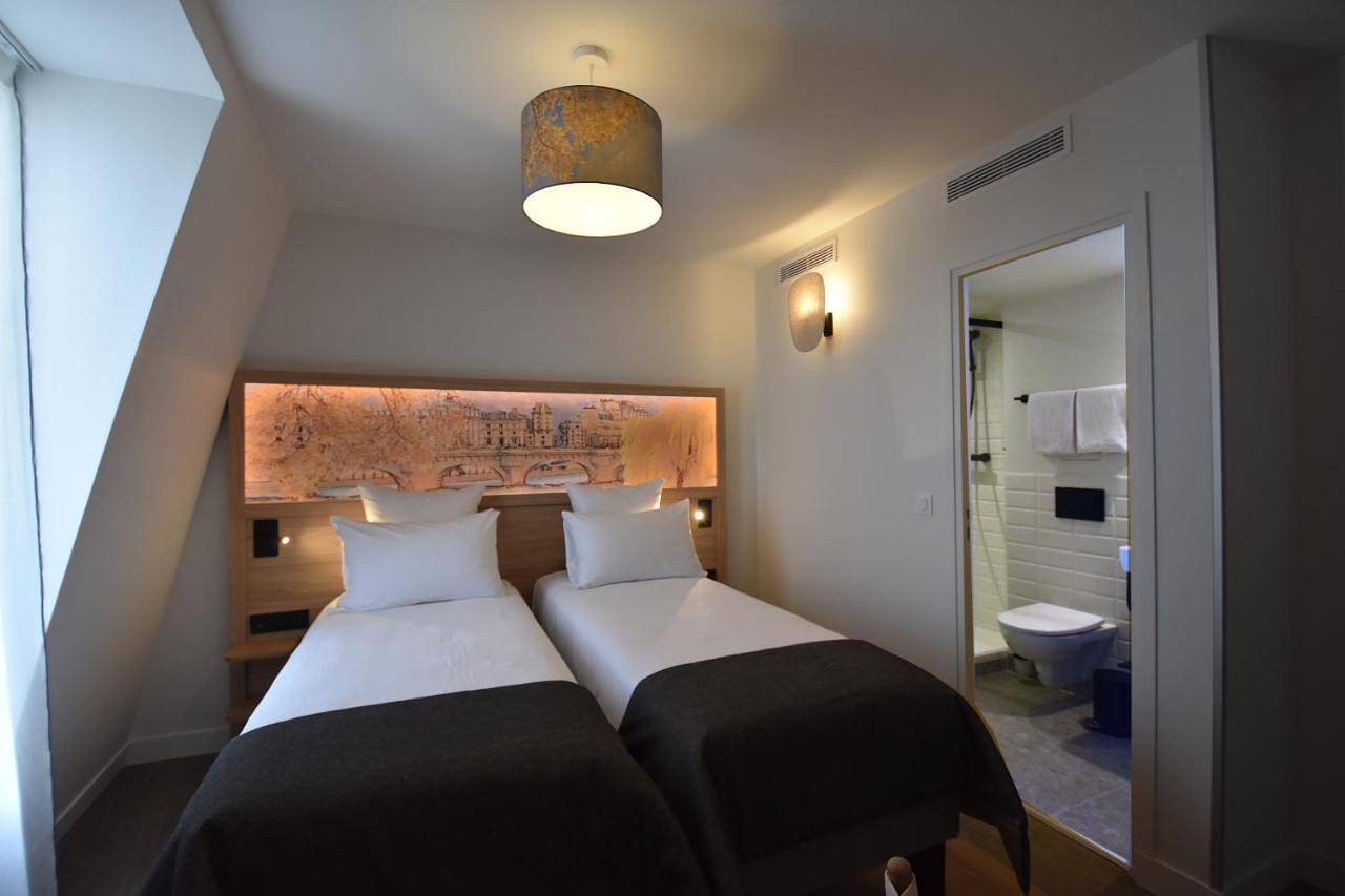 Comfort Triple Room in Boulogne-Billancourt, Hauts-de-Seine
