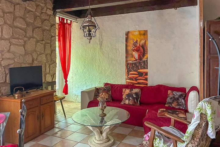 Location de vacances pour 5 personnes à Pied-de-Borne - 4