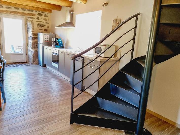 Location de vacances pour 6 personnes, avec Terrasse et Jardin à La Panouse