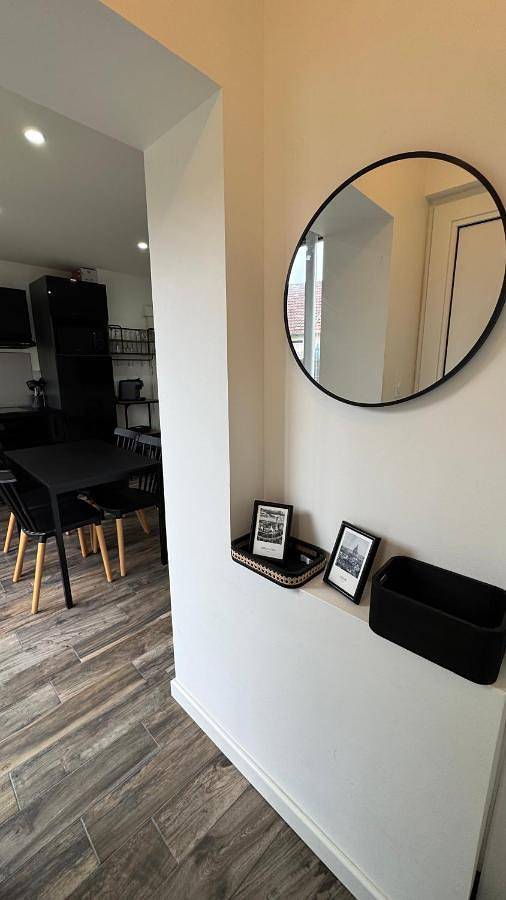 Appartement entier, One-Bedroom Apartment in Sandillon, Sologne