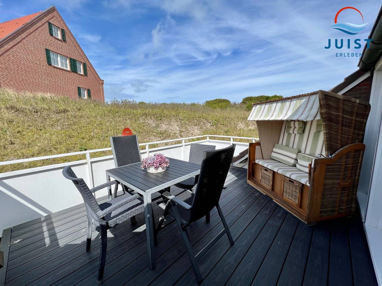 Familien- und hundefreundliche Ferienwohnung mit Balkon in Strandnähe — Bild 2