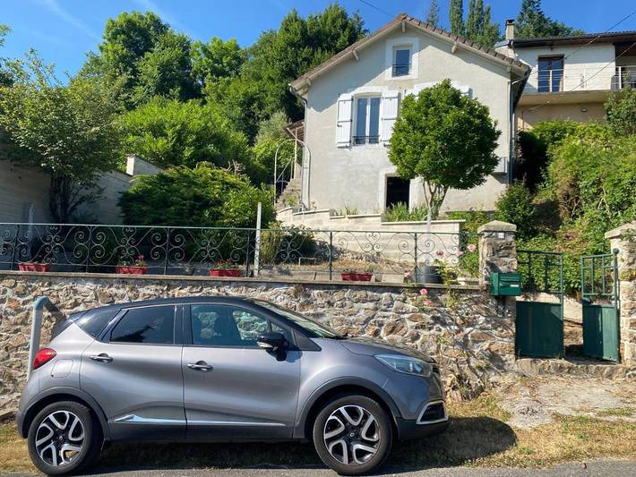 Location de vacances pour 2 personnes, avec vue et terrasse dans Saint-Priest-Taurion