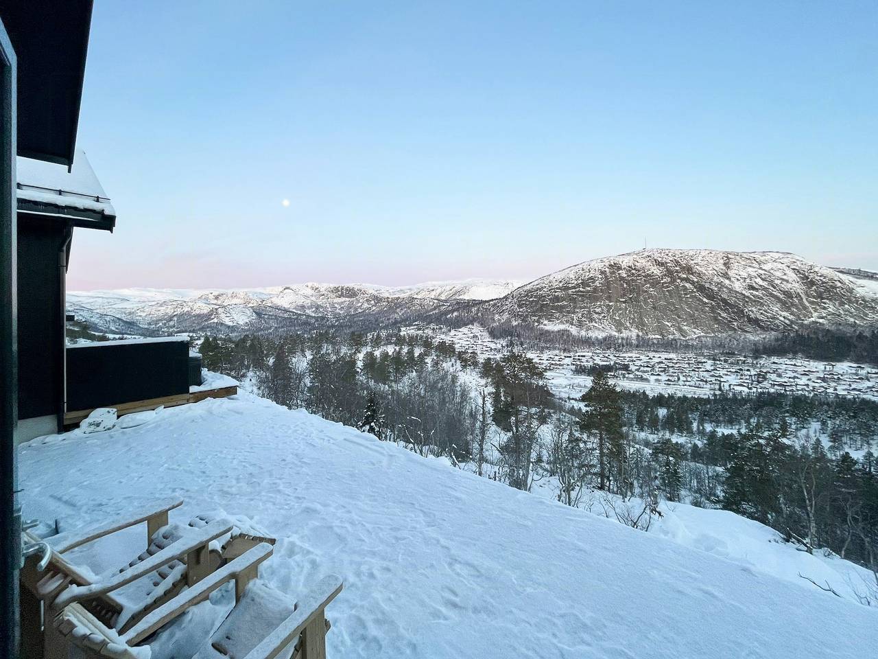 Authentisches Hüttenleben mit Blick auf Løefjell in Valle