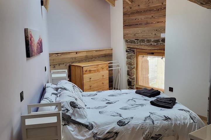 Location de vacances pour 4 personnes, animaux acceptés à Dorres - 2