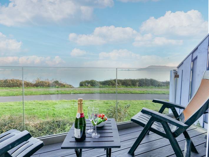 Cottage for 5 people, with garden, with pets in Weymouth