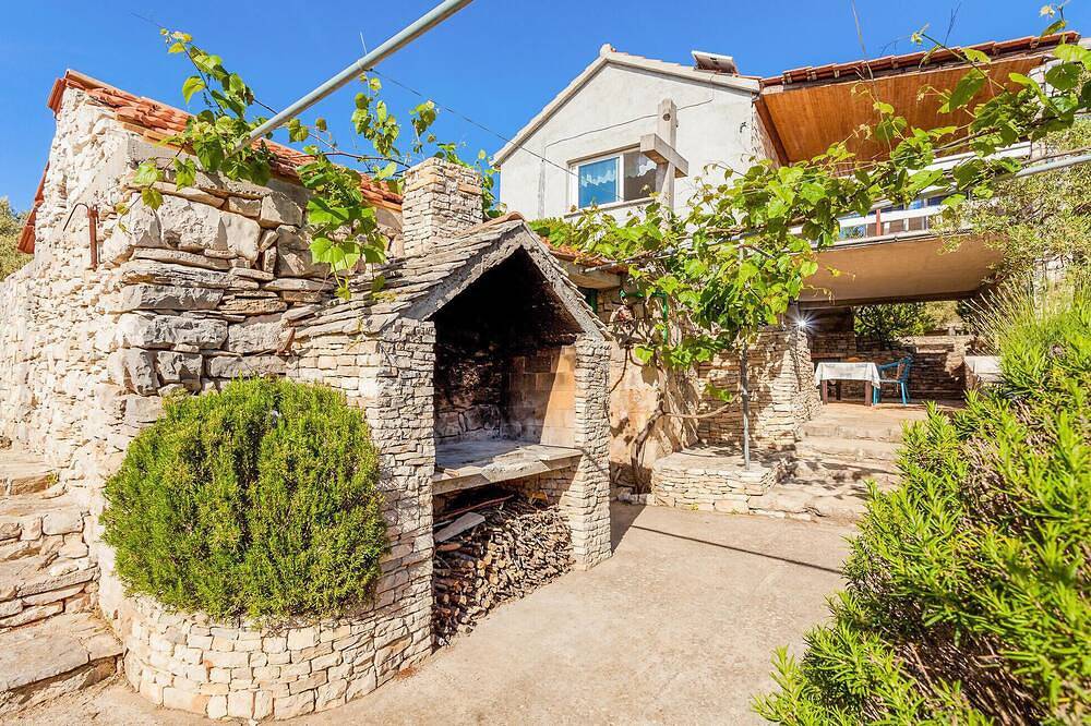 1 bedroom awesome home in Vela Luka in Vela Luka, Korcula