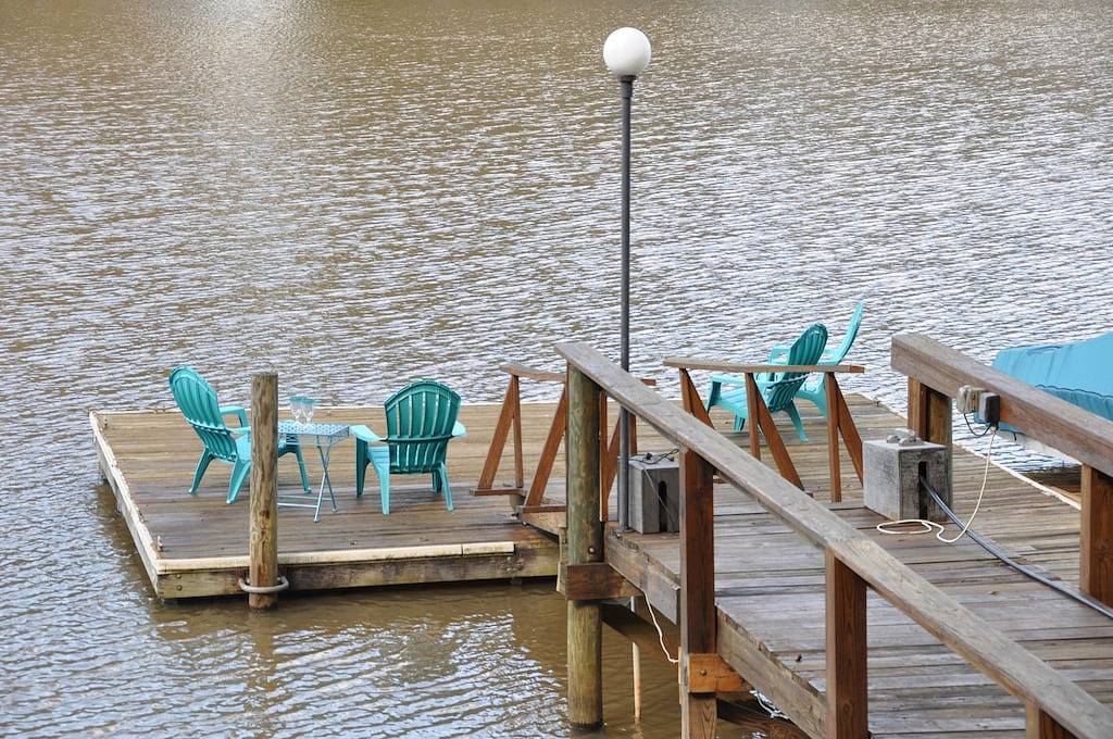 Die Hütte am Ufer des Lake Wylie in Gaston County