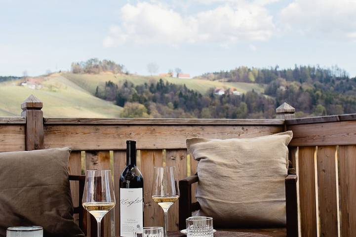 Ferienhaus für 6 Personen, mit Balkon und Garten
