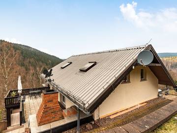 Ferienhaus für 8 Personen, mit Terrasse und Garten, mit Haustier im Thüringer Wald