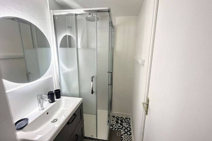 Gîte pour 2 personnes, avec jardin, animaux acceptés dans Office De Tourisme De Granville Terre Et Mer - 2