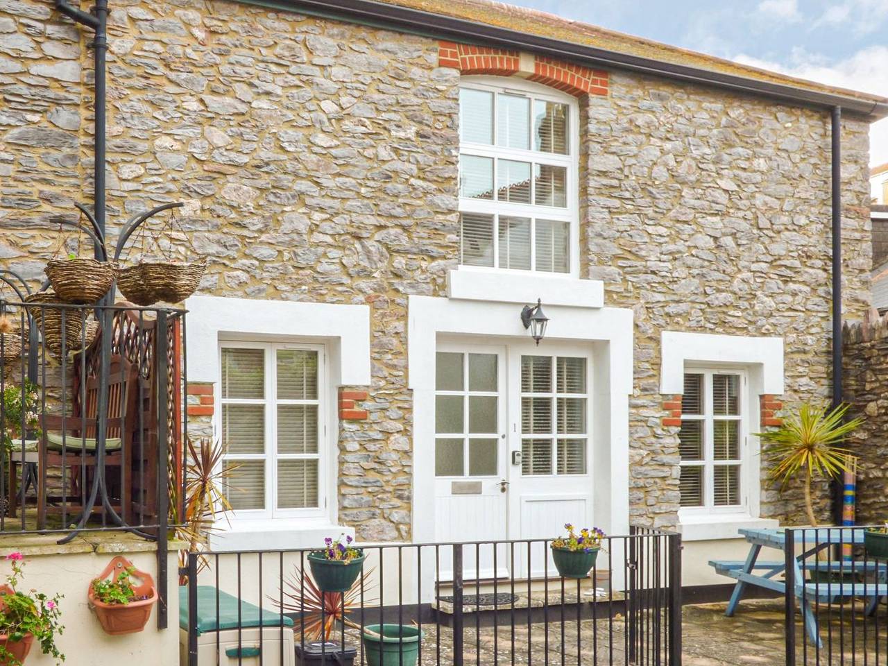 Old Mill Cottage in Brixham, Torbay