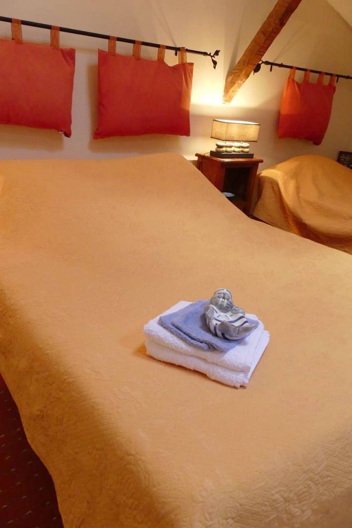 Location de vacances pour 3 personnes, avec jardin ainsi que vue et terrasse à Hasparren - 2