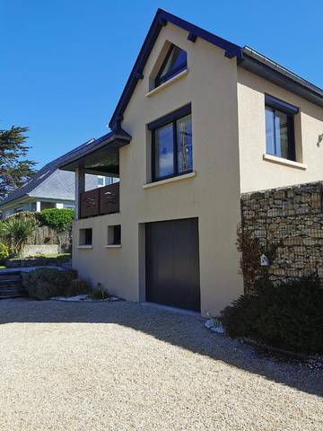 Location de vacances pour 8 personnes, avec jardin et vue à Coudeville-sur-Mer