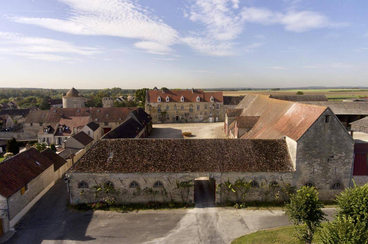 Maison Prieuré in Borest, Oise