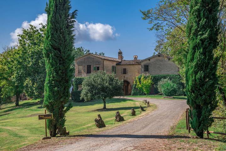 Location de vacances pour 18 personnes, avec jardin à Buonconvento - 3