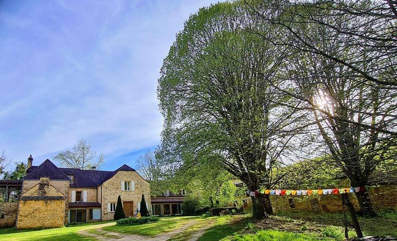 Gîte pour 4 personnes, avec vue ainsi que jardin et piscine, animaux acceptés à Saint-Vincent-le-Paluel - 3