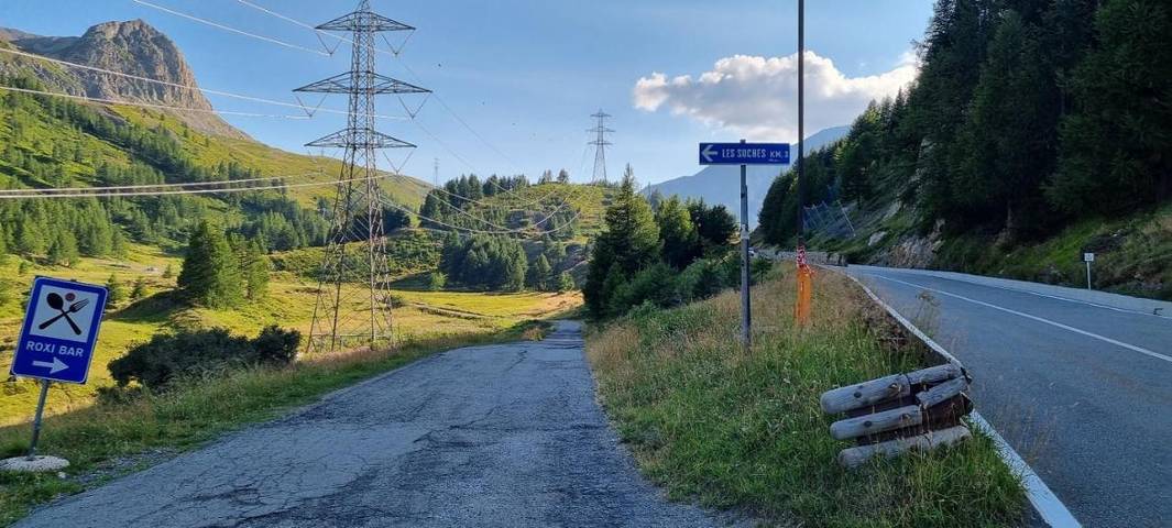 Gîte pour 5 personnes, avec jardin ainsi que terrasse et vue, animaux acceptés à La Thuile - 4
