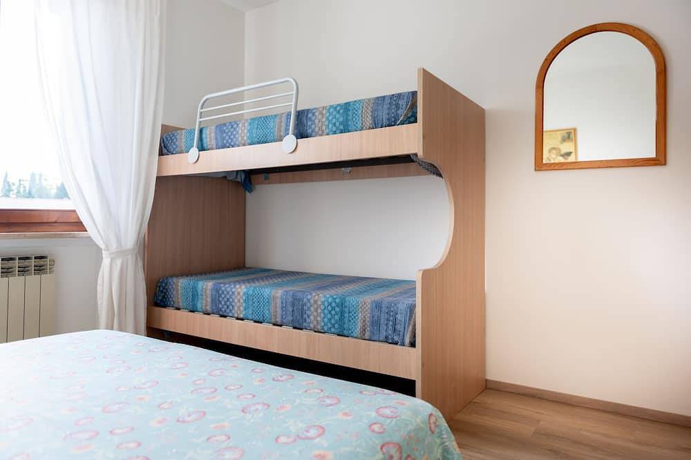 Ganze Wohnung, Gardasee – reizende Wohnung in einer Wohnanlage mit Pool, reservierter Parkplatz in Colà, Lazise