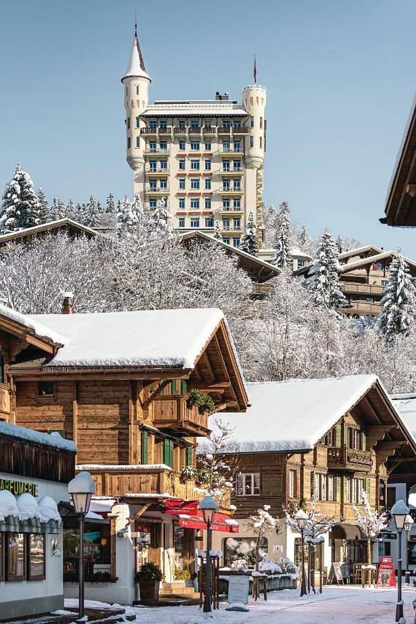 Hôtel pour 2 personnes, avec jacuzzi et piscine ainsi que sauna et jardin