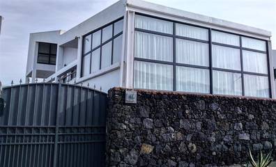 Maison d’hôte pour 2 personnes, avec vue et jardin dans São Miguel