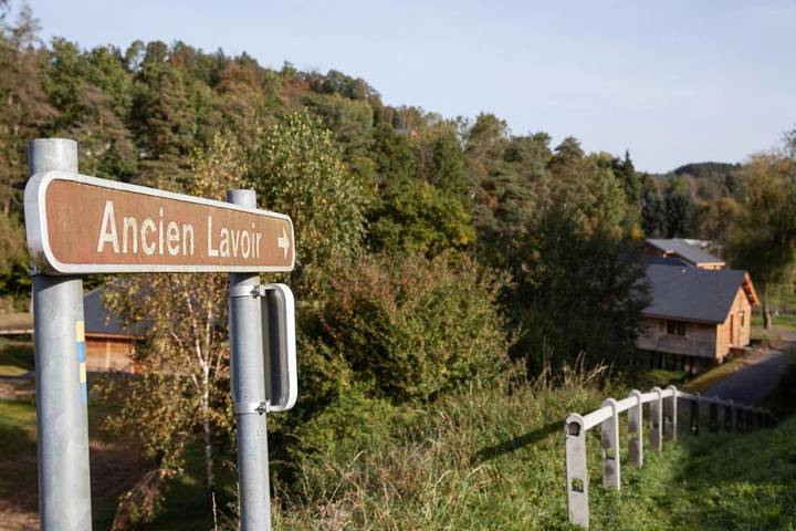 Gîte pour 6 personnes, avec terrasse dans Vencimont - 3