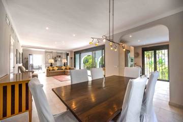 Vakantieappartement voor 5 Personen in Elviria, Marbella, Afbeelding 2