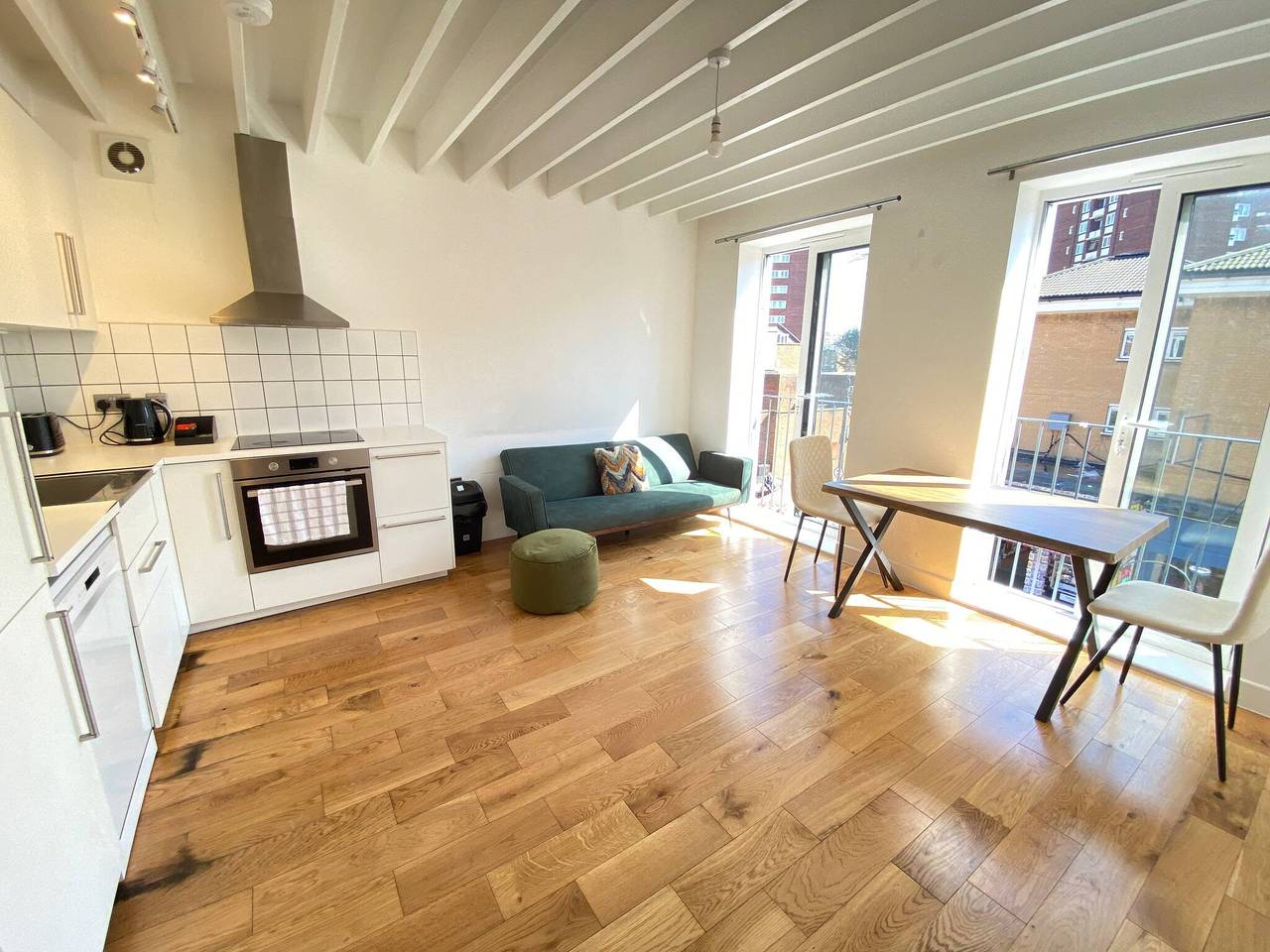 Entire apartment, The Market View Apartment in Southwark, London