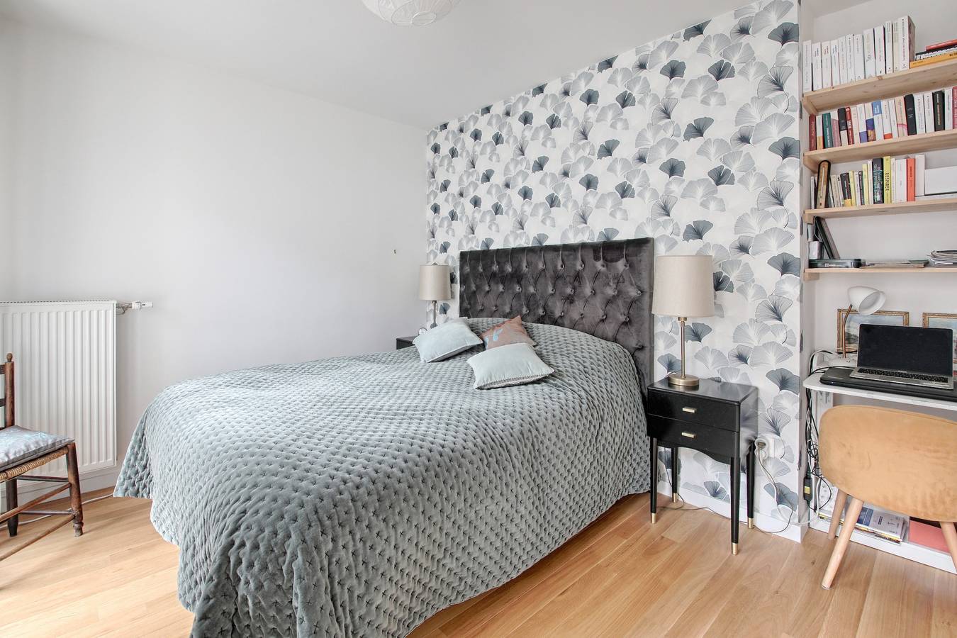 Entire apartment, Esprit Village - Avec parking privé in Clamart, Hauts-de-Seine