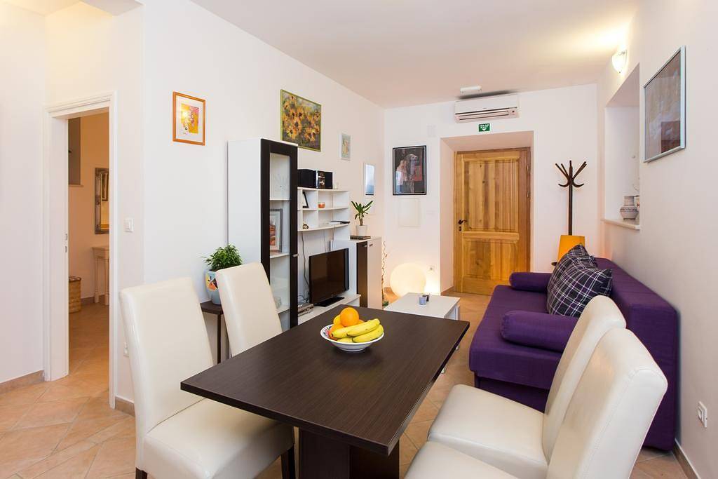 Entire apartment, Nila's Place - One Bedroom Apartment in Dubrovnik, Grad Dubrovnik