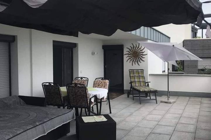 Ferienwohnung für 3 Personen, mit Terrasse und Pool - 1