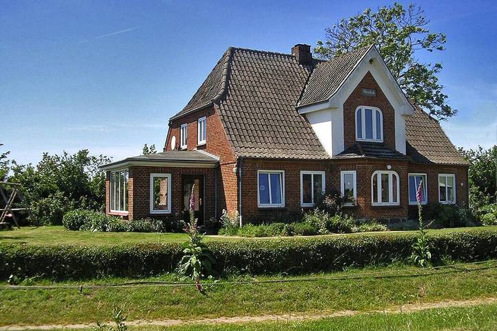 Ferienhaus für 7 Personen, mit Terrasse und Garten in Struxdorf