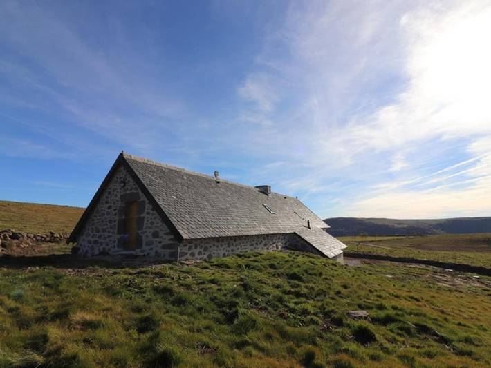 Location de vacances pour 8 personnes, avec jardin dans Le Vaulmier