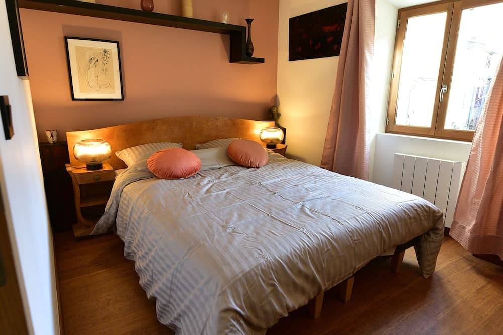 Charming house in the heart of Provence in Cucuron, Parque natural regional del Luberon