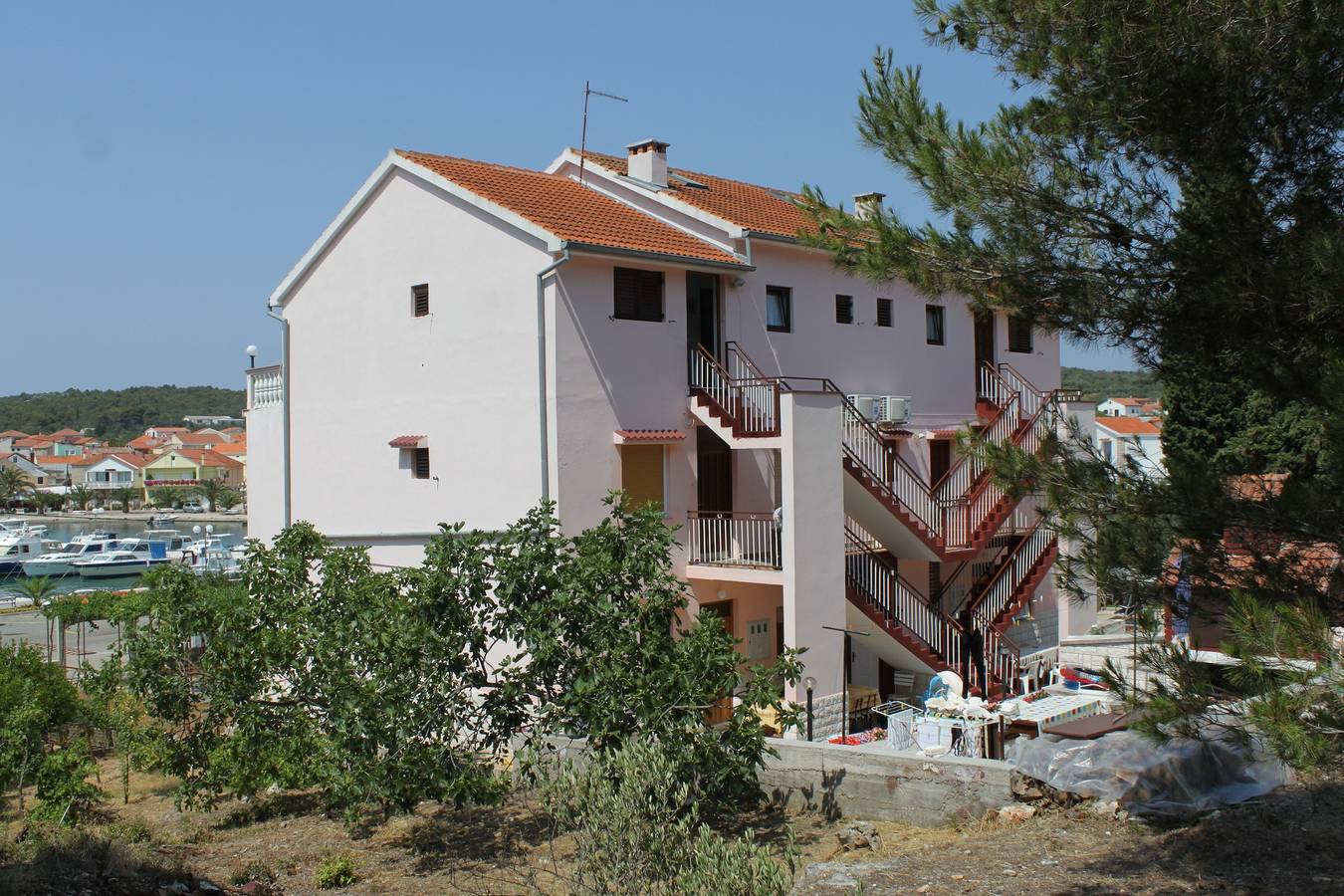 Ganze Wohnung, Apartments by the sea Kukljica, Ugljan - 8318 in Kukljica, Insel Ugljan