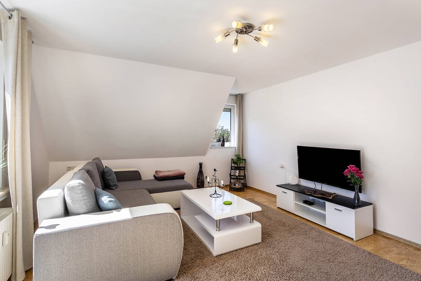 Appartement entier, Appartement 'Raus Aufs Land' avec balcon et Wi-Fi in Schmallenberg, Arrondissement du Haut-Sauerland