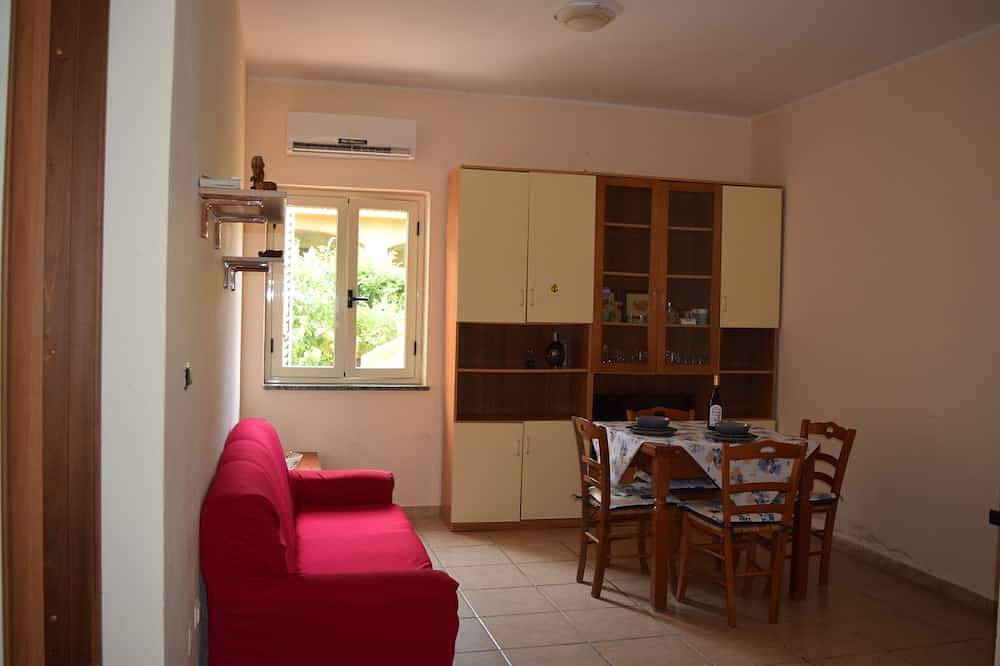Entire apartment, Yamalu House in Cutro, Crotone Province