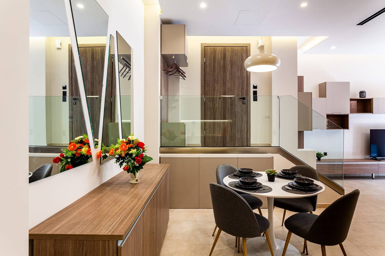 Ganze Wohnung, Ferienwohnung für 4 Personen mit Balkon/Terrasse in Kalamata, Messenien