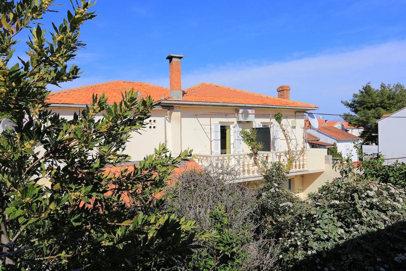 Ganze Wohnung, Studio Appartement mit Balkon Supetar, Brac As-16656-a in Supetar, Brac