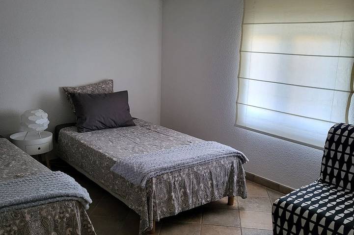 Gîte pour 7 personnes, avec terrasse à Villeneuve-Minervois - 2