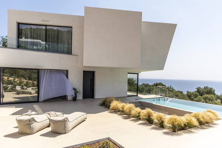 Ferienhaus für 12 Personen, mit Balkon und Terrasse
