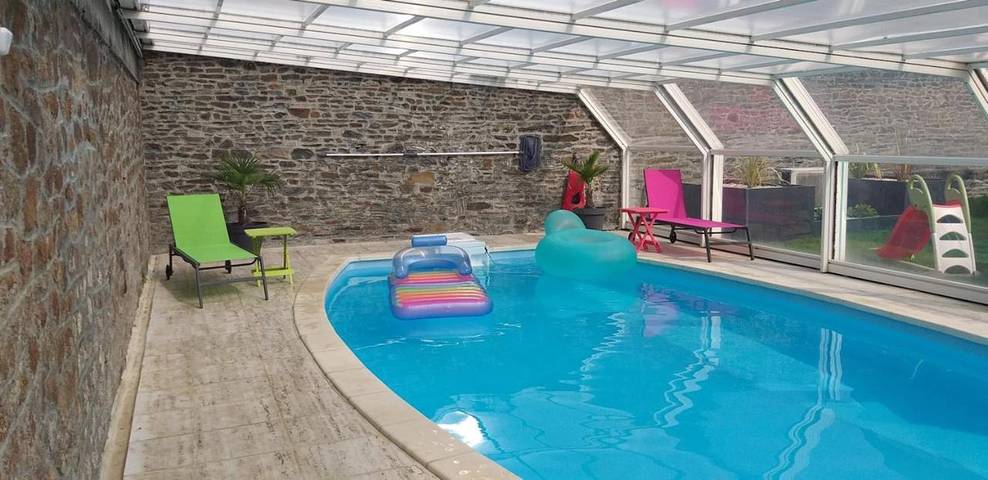 Maison de vacances pour 6 personnes, avec Terrasse ainsi que Jardin et Piscine