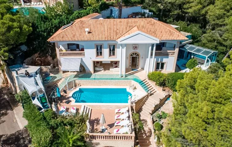 Ferienhaus für 10 Personen, mit Terrasse und Sauna in Bendinat